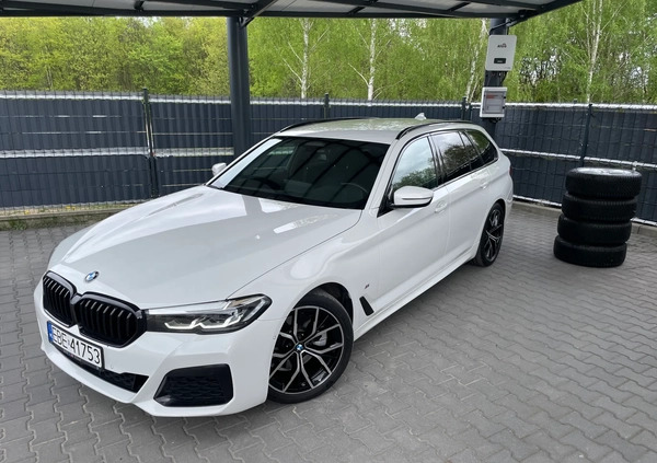 BMW Seria 5 cena 189900 przebieg: 69000, rok produkcji 2021 z Bełchatów małe 379